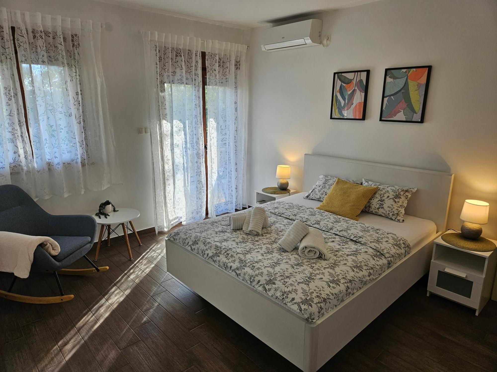 Kristy'S Place ツリクヴェニツァ エクステリア 写真